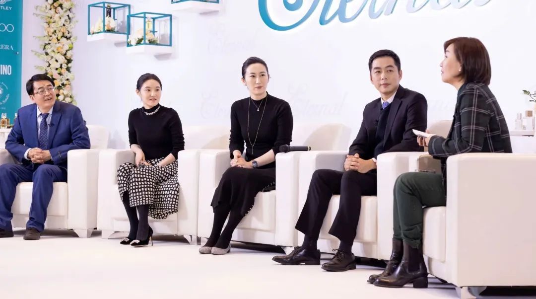 《2022中國香水行業(yè)研究白皮書》發(fā)布： 香氛新賽道發(fā)展迅速，“情緒療愈”成為消費(fèi)重要關(guān)注點(diǎn)